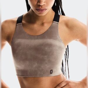 On Running Women’s Performance Flex Bra Print in Cinder/Black